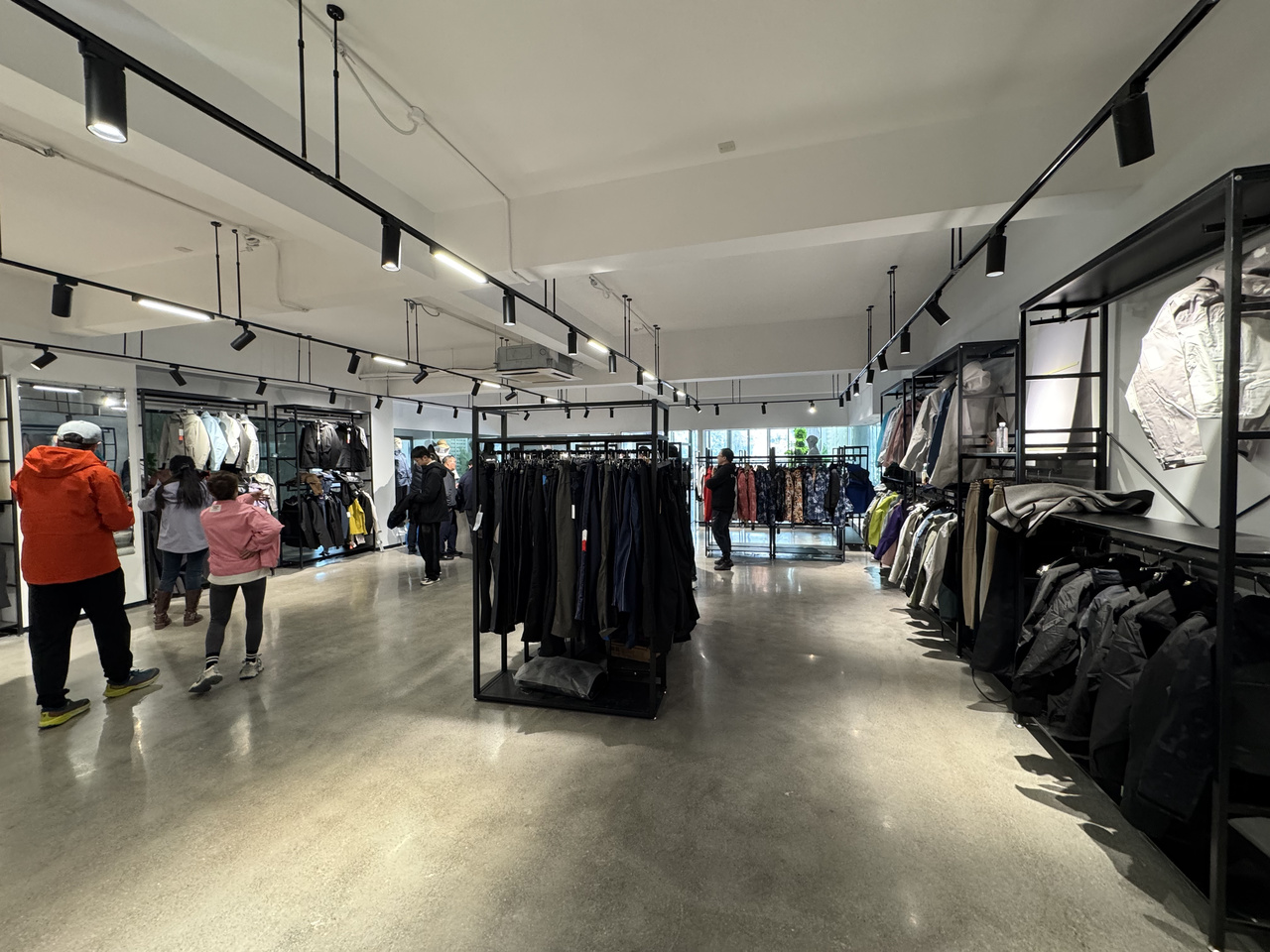 “人人戶外”時(shí)代，浙江如何以日常用品布局新賽道